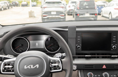 856026 PROCLIP USA, NCNR, PROCLIP CENTER MOUNT - KIA CARNIVAL LX 2022 - 2024