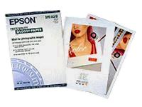 S041124-F PHOTO QUALITY GLOSSY PPR(8.5X11)(20 CT) Epson Glossy paper - Letter A Size (8.5 in x 11 in) - 141 g/m2 20SHT 8.5X11 LTR PHOTO QUALITY GLOSSY PAPER