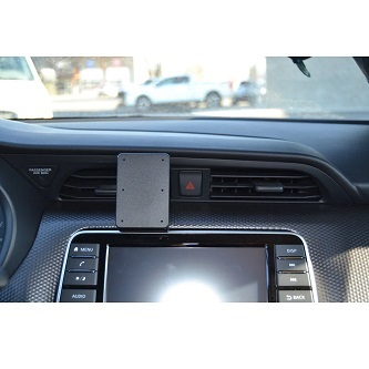 855464 Center Dash Mount for Nissan Kicks