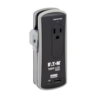 TRAVELER3USBC TRIPP 2 OUT SURGE USB-A USB-C BLACK